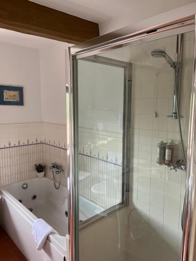 Dimora Rosa Bianca Hotel Macerata Buitenkant foto