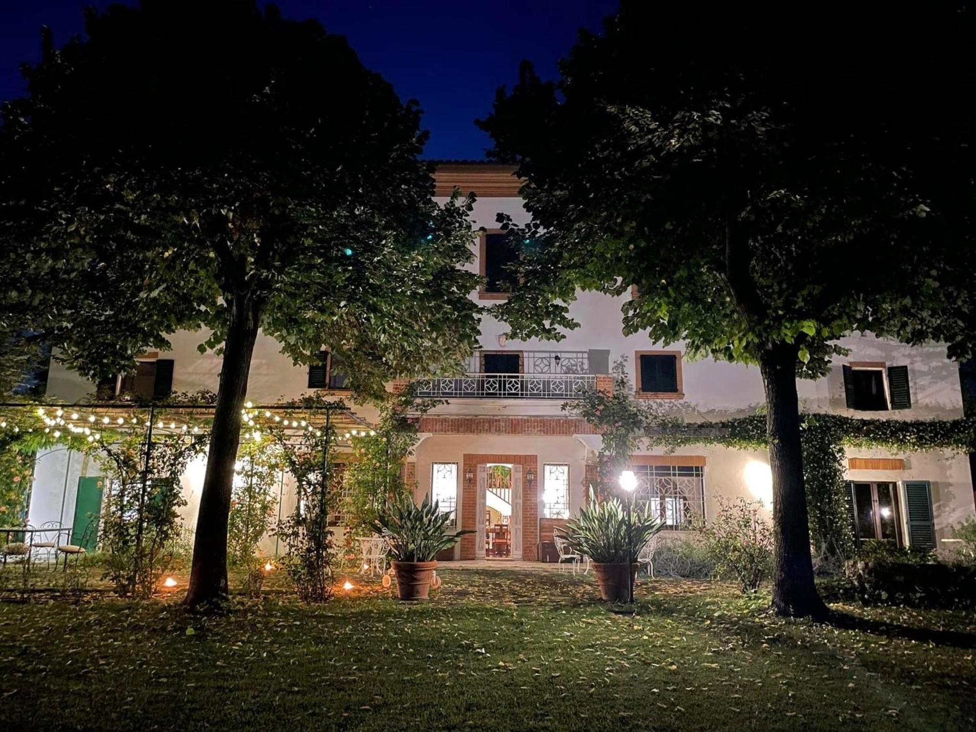 Dimora Rosa Bianca Hotel Macerata Buitenkant foto